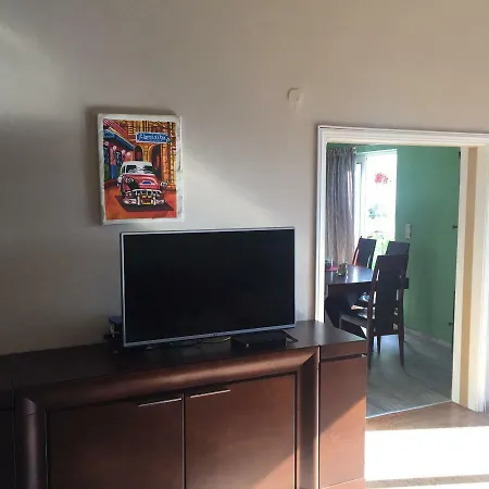 Apartment Summer Love